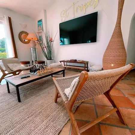 Lägenhet -piscine Chaude Billard Wifi- St Tropez *