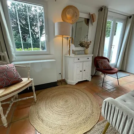 -piscine Chaude Billard Wifi- St Tropez * Gassin
