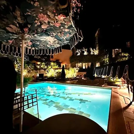 -piscine Chaude Billard Wifi- St Tropez *