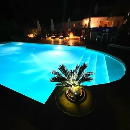 Appartamento -piscine Chaude Billard Wifi- St Tropez Gassin