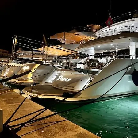 Apartmán -piscine Chaude Billard Wifi- St Tropez *