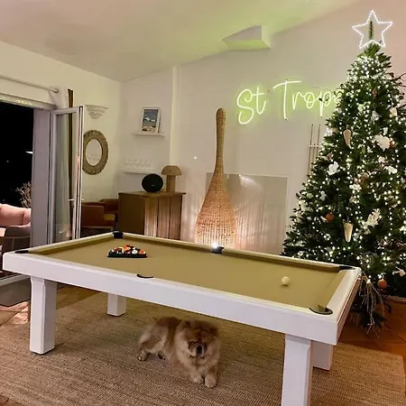 -piscine Chaude Billard Wifi- St Tropez * Gassin